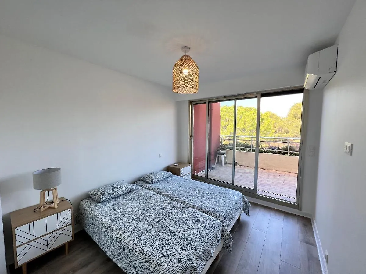 Apartment Rooftop Villeneuve France