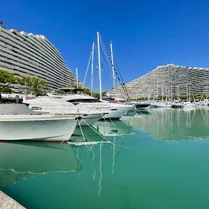 Appartement #41 Marina Riviera Bay - Marine Baie Des Anges - Vue Et Port, Villeneuve-Loubet