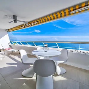 Sunny Apartment